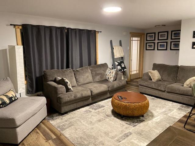 Bears Den Guest House تشرشل المظهر الخارجي الصورة